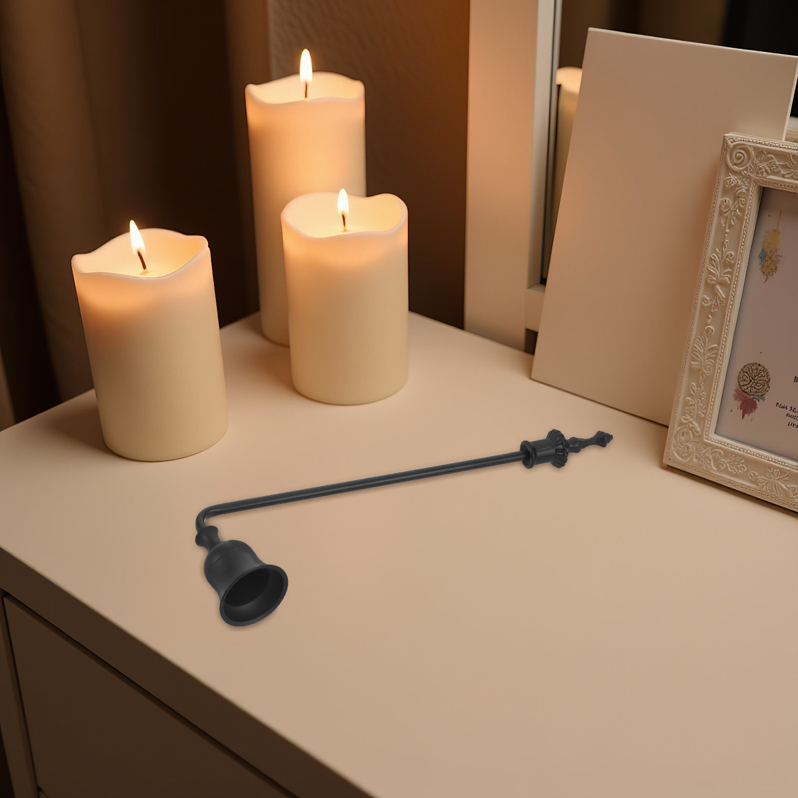Long Handle Vintage Snuffer Me - огляд і ціна Candle Wick